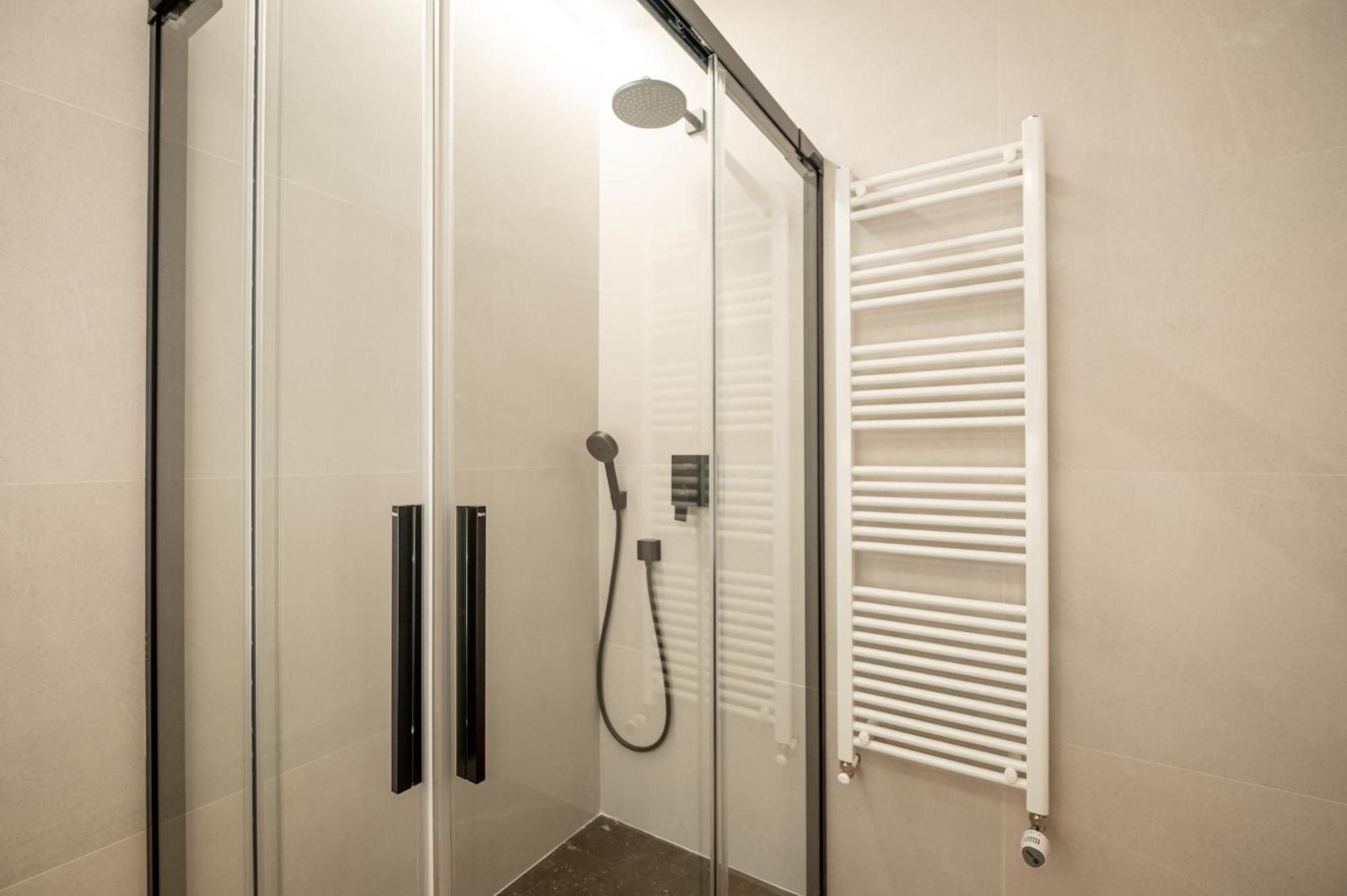 Principe De Vergara Rooms Lujo En El Centro De ログローニョ エクステリア 写真