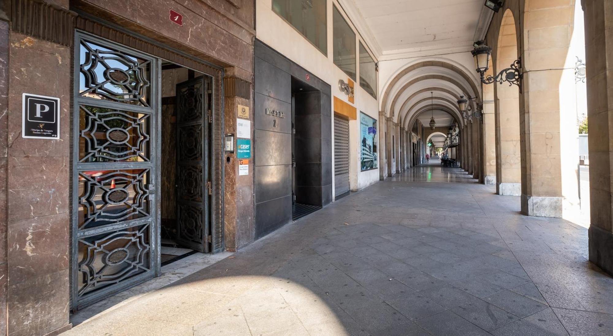 Principe De Vergara Rooms Lujo En El Centro De ログローニョ エクステリア 写真